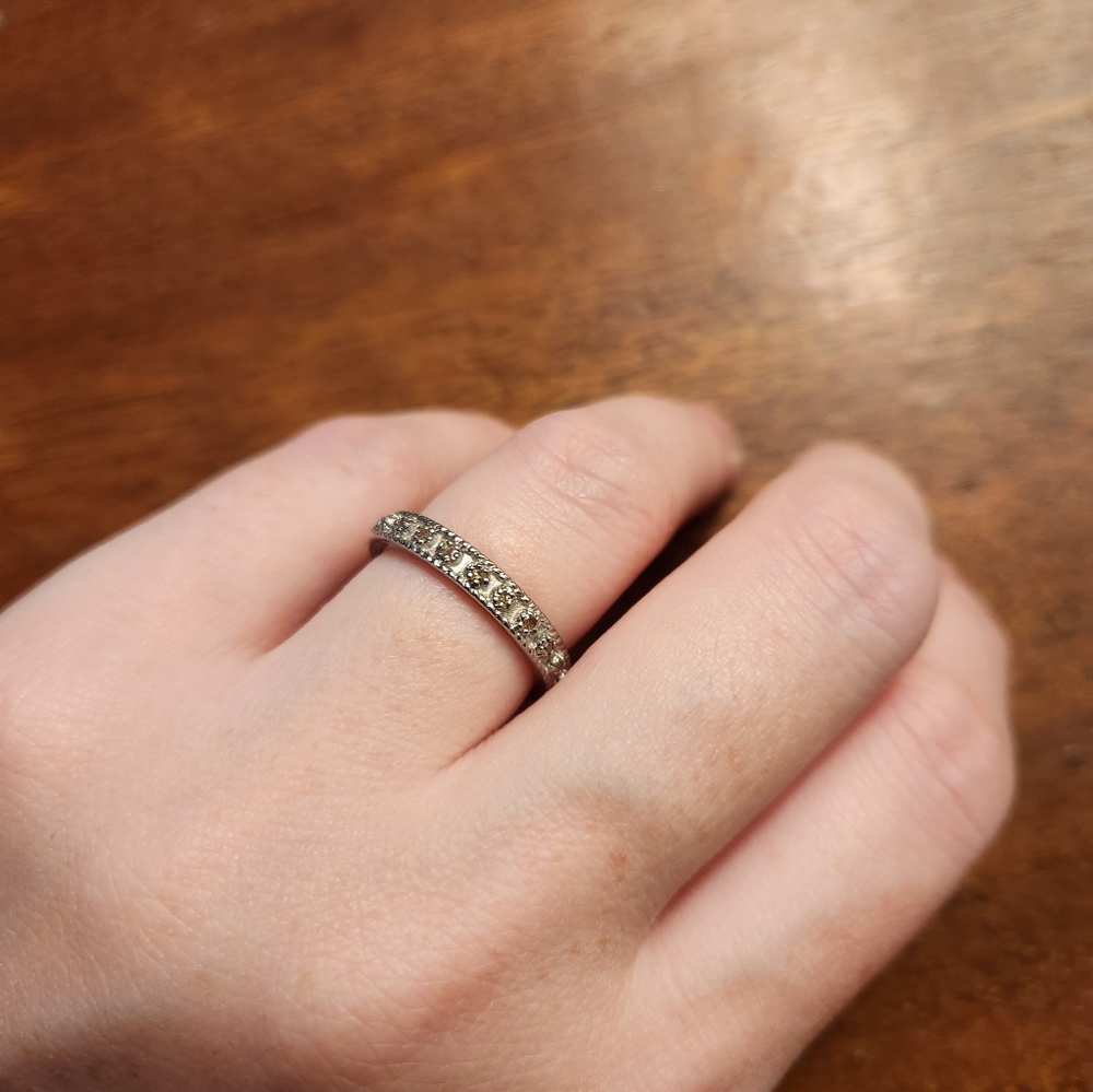 Silver Diamond Ring - image 2